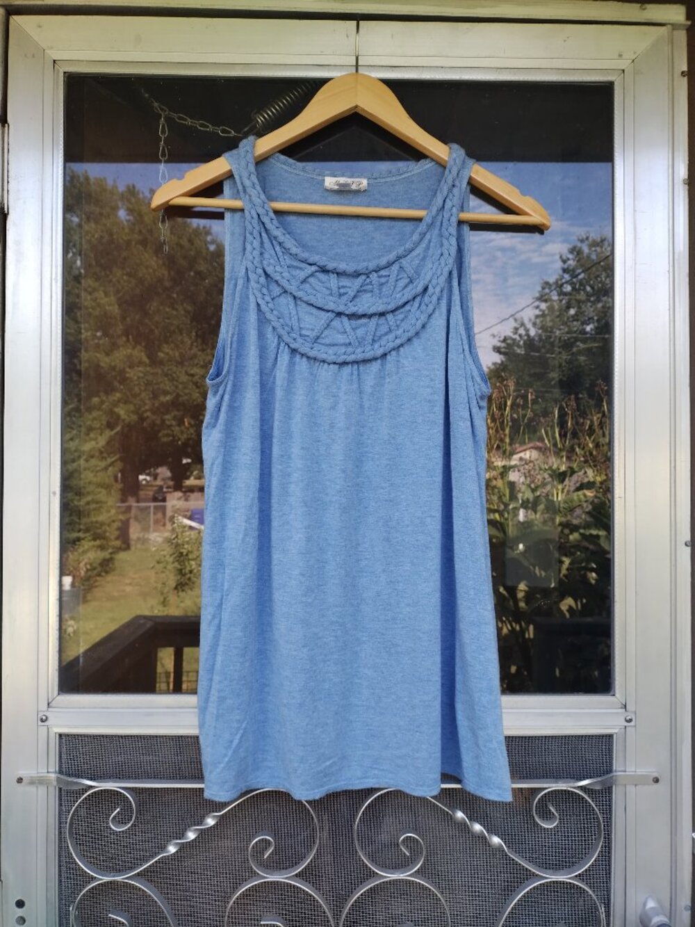 M.S.S.P braided lightweight tank top -- size M
